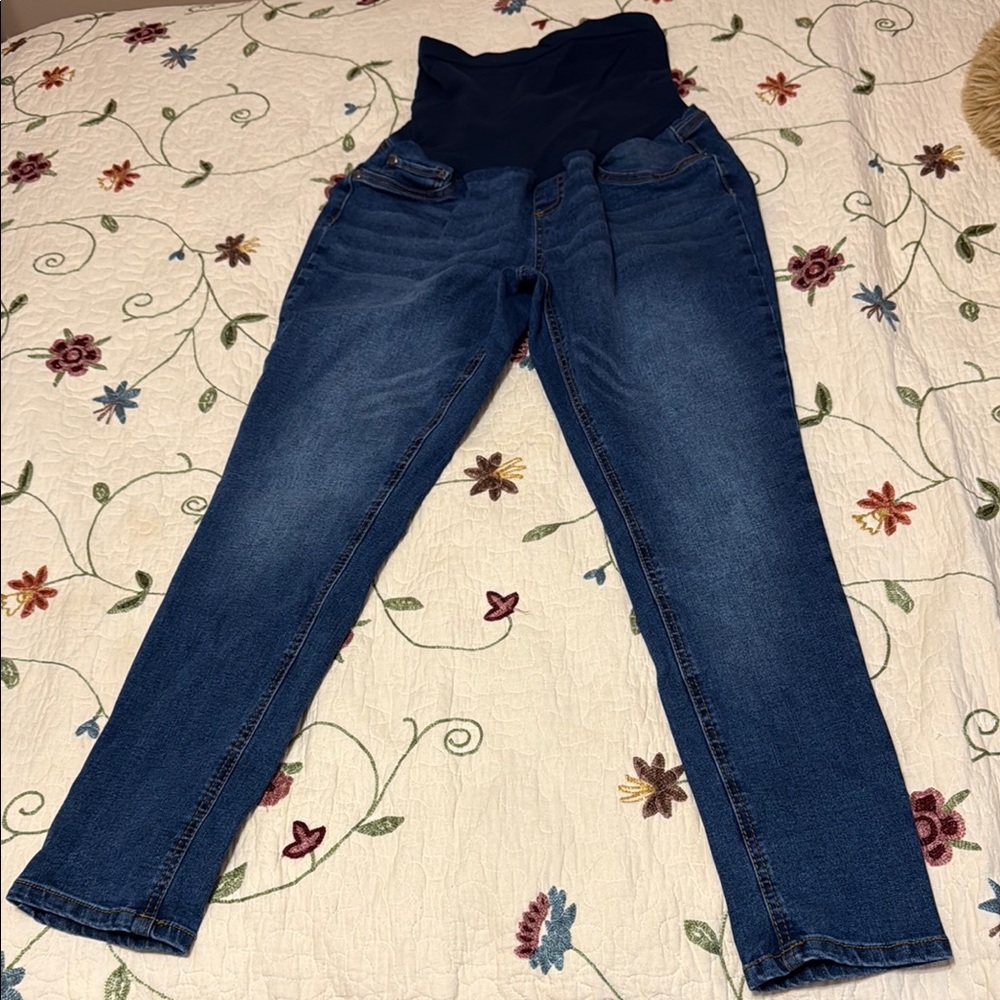 Women's Maternity Blue Jeans